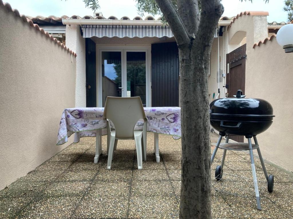 Maison Type Pavillon Sans Vis A Vis Au Cap D'agde Сasa de vacaciones Agde