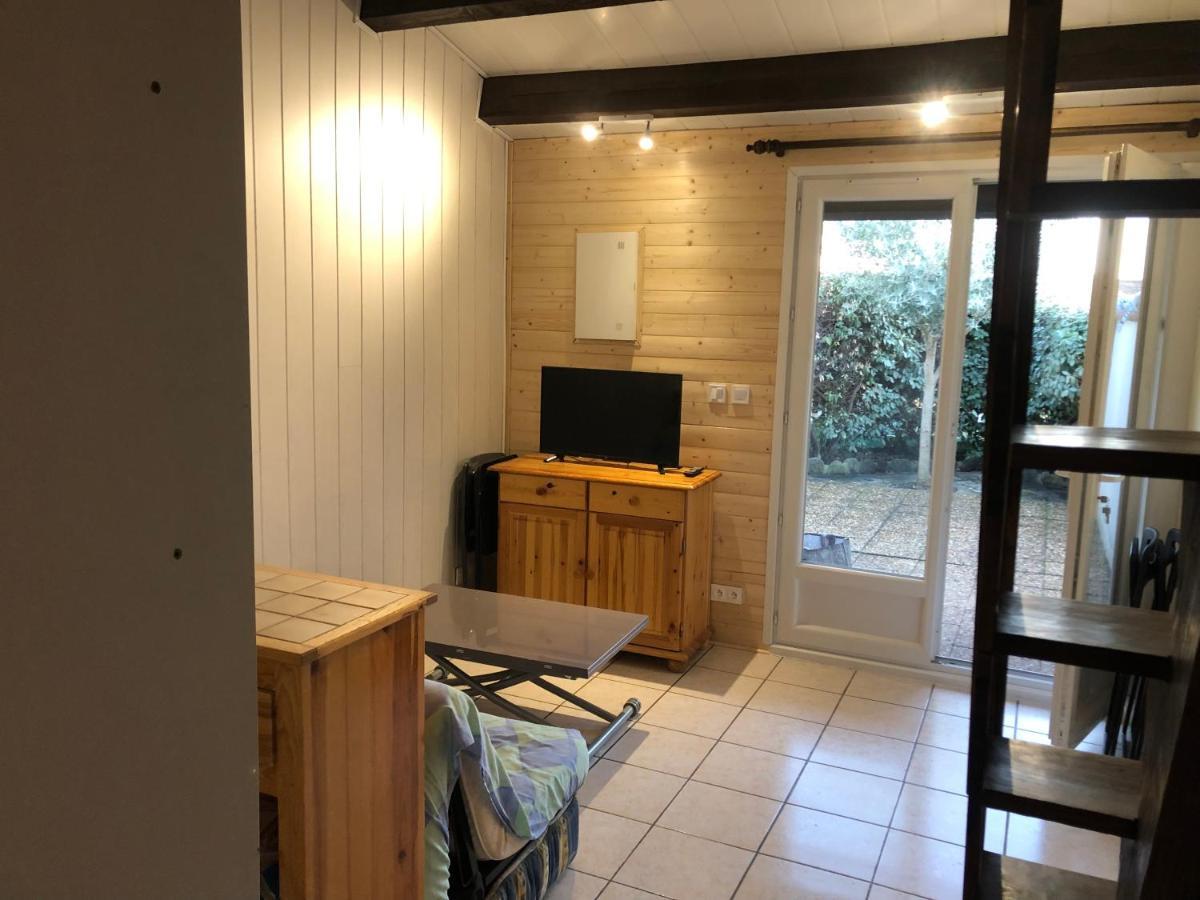 Maison Type Pavillon Sans Vis A Vis Au Cap D'agde Сasa de vacaciones *